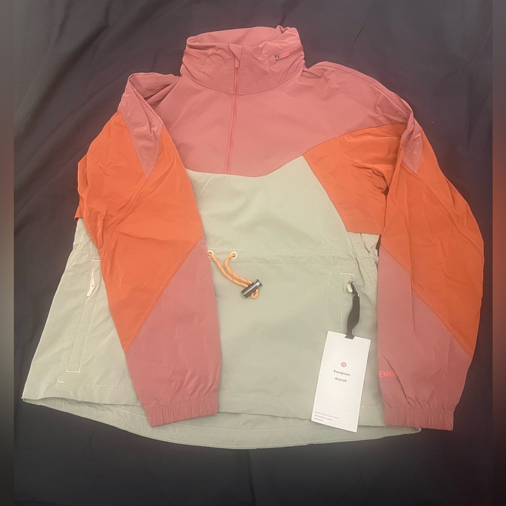 Lululemon Evergreen Anorak NWT Size 6 
Color: Brier Rose/Pale Raspberry/Ivory - Picture 2 of 9